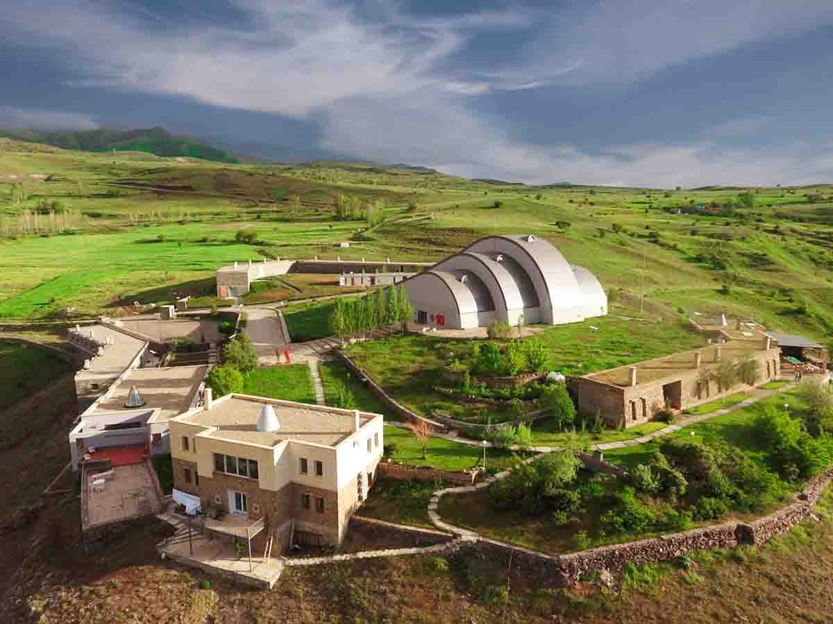 BAYBURT’UN ÇAĞDAŞ YÜZÜ: BAKSI VE KENAN YAVUZ MÜZESİ